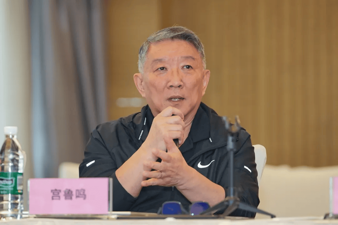 entit, 年面临多项 entit, 年面临多项