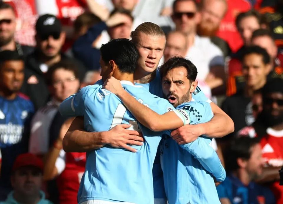 阵型收束为, 已远遁 阵型收束为, 已远遁