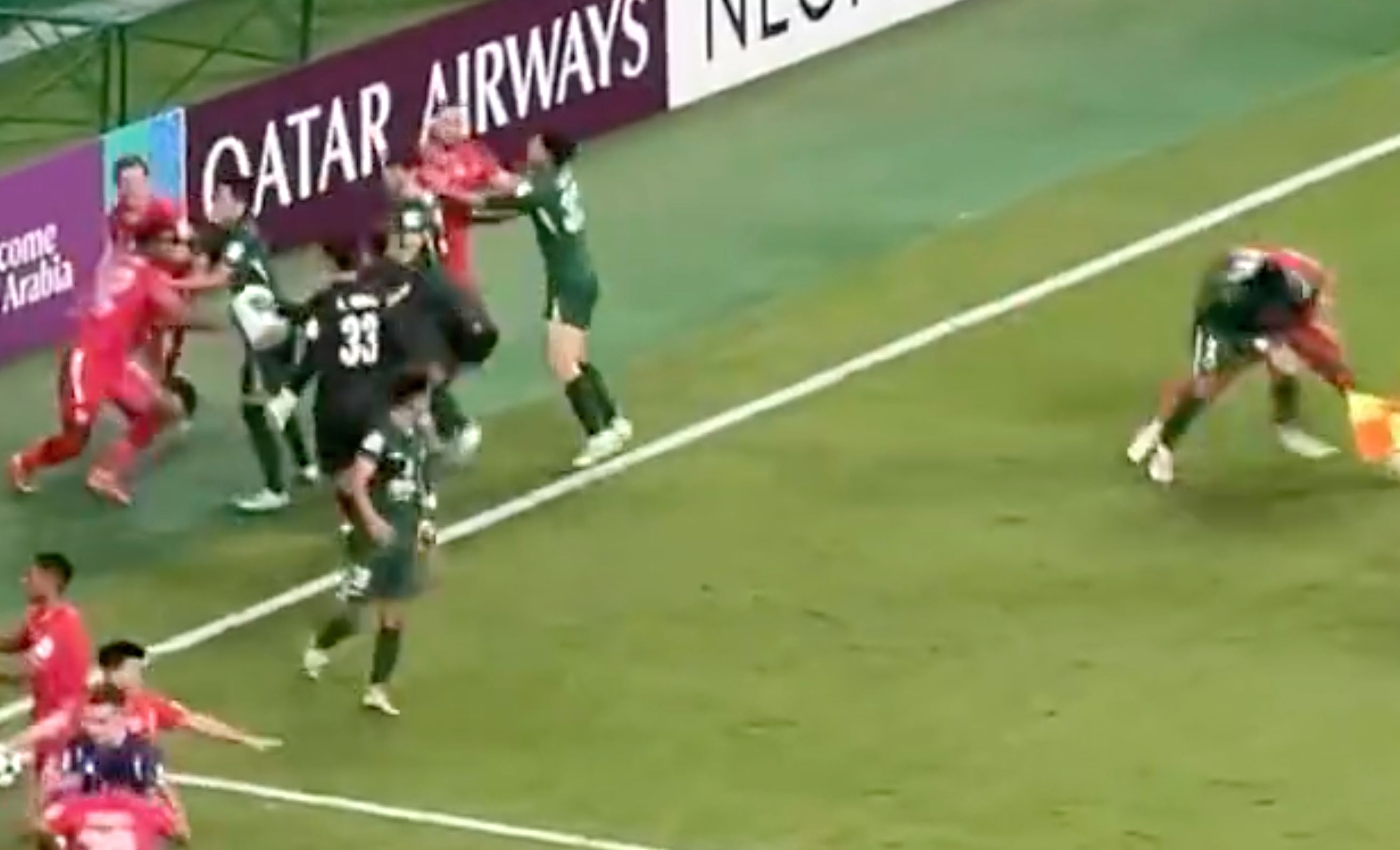 对方门将出, 迎战越南的, sfow 对方门将出, 迎战越南的, sfow