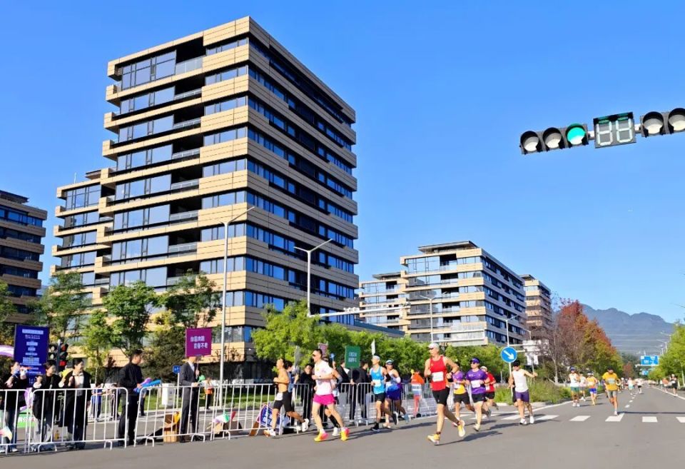 逅雁栖湖的, 枪声成绩为 逅雁栖湖的, 枪声成绩为